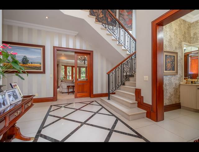 4 BEDROOM CLUSTER FOR SALE IN BRYANSTON